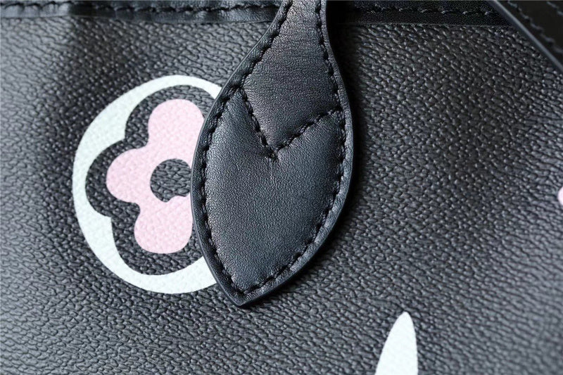 Lux-Totes - LOV Bags - 1201