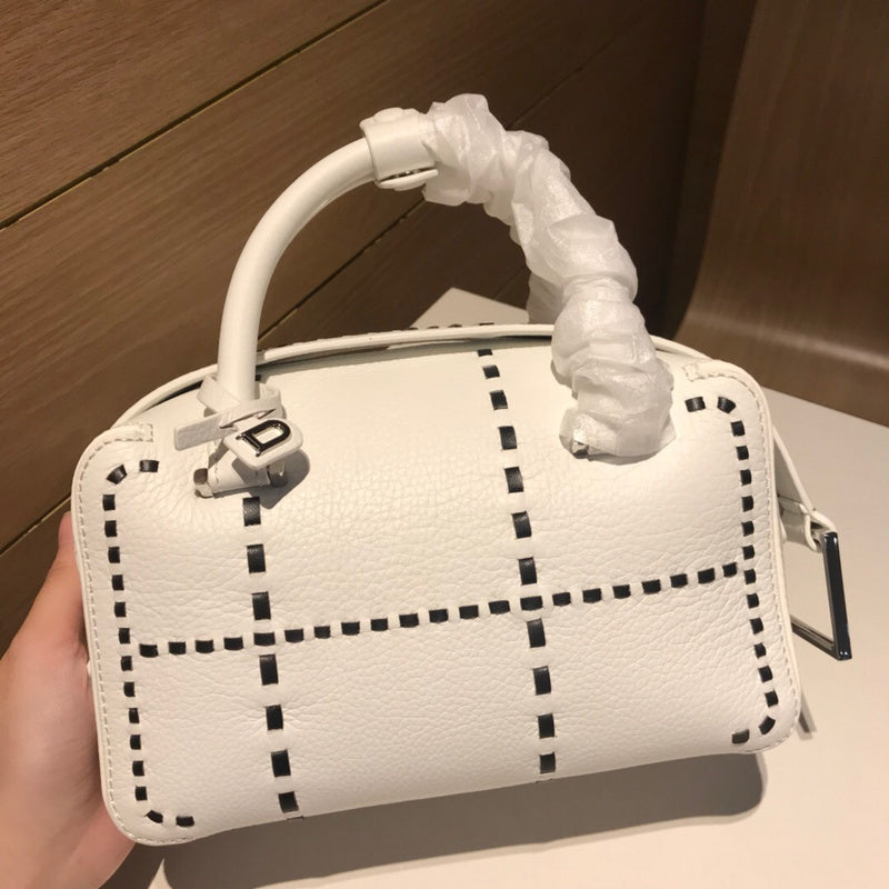 Luxurious Totes - Latest - 6100