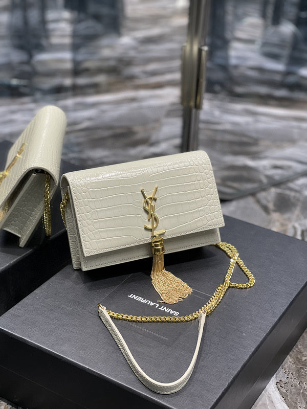 Luxurious Totes - Latest - 8810