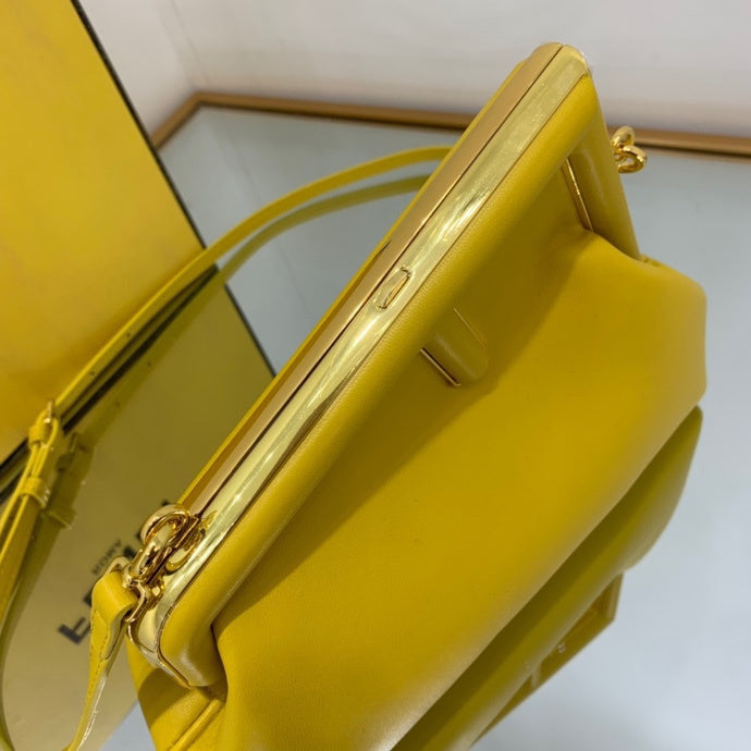 Luxurious Totes - Latest - 11404