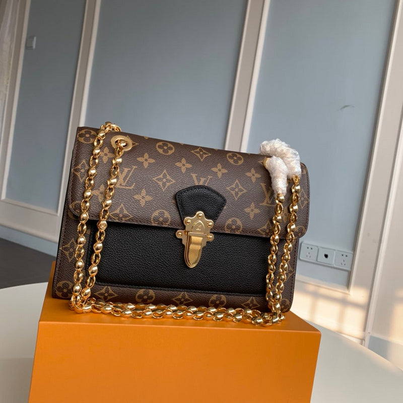 LOV - Luxurious Totes - 2650