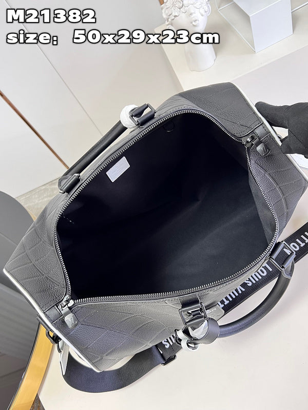 LOV - Luxurious Totes - 865