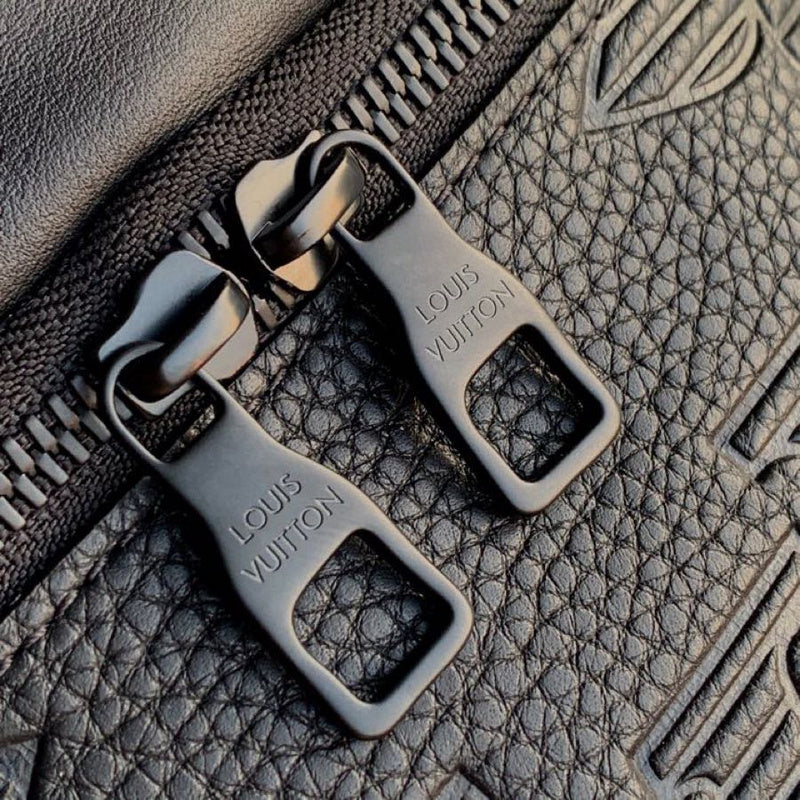 Luxurious Totes - Latest - 1571
