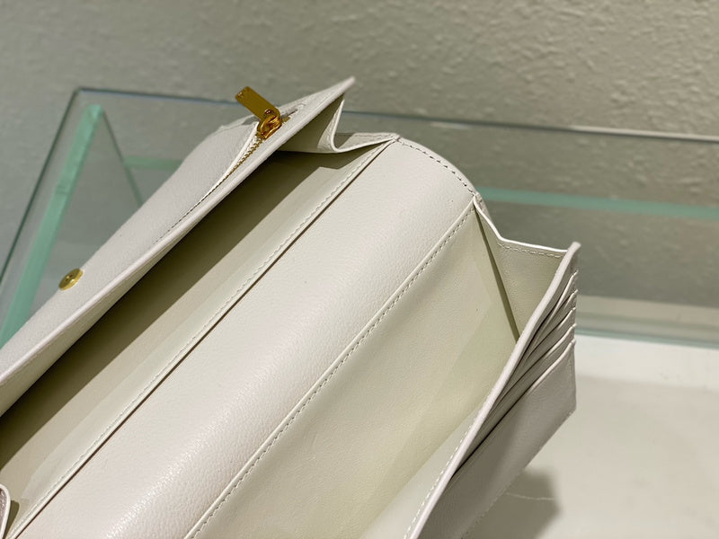 Luxurious Totes - Latest - 6445