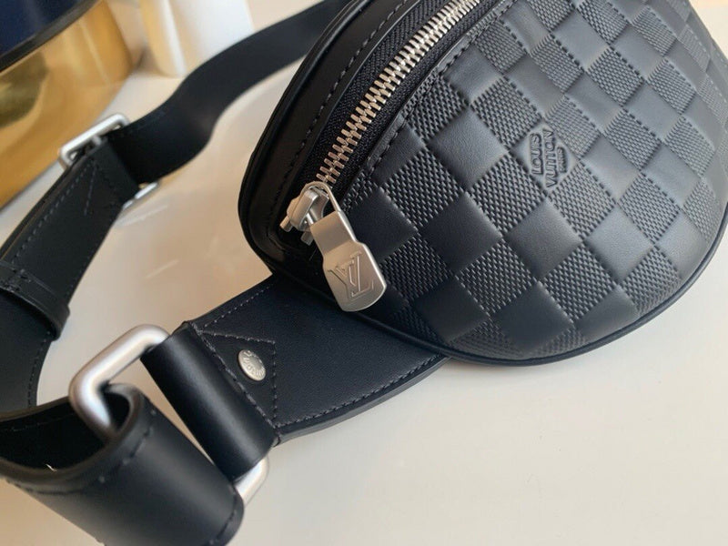LOV - Luxurious Totes - 2651