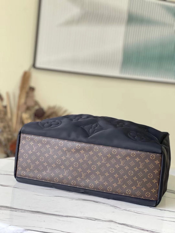 LOV - Luxurious Totes - 2062