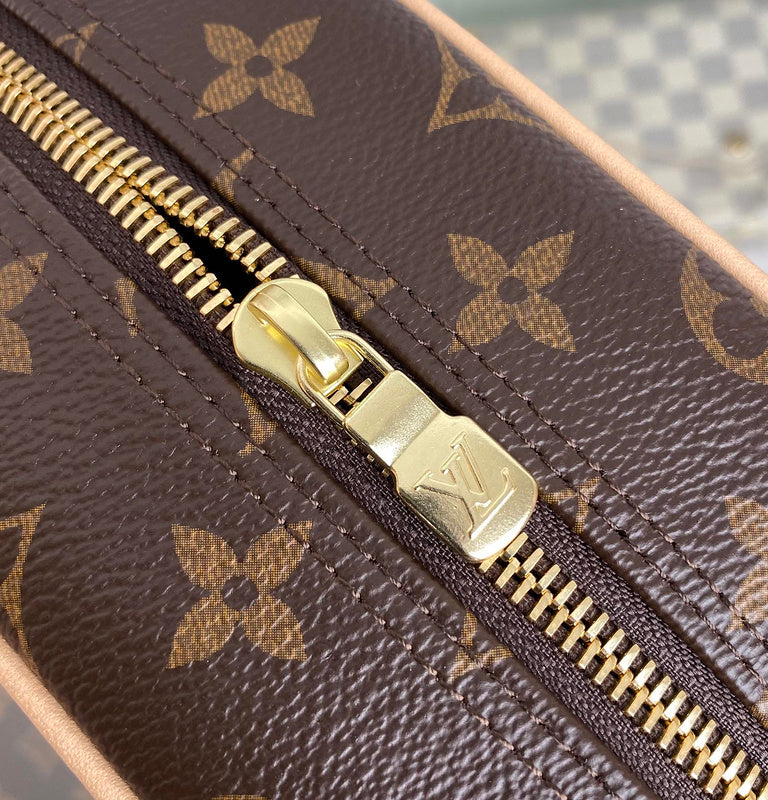 LOV - Luxurious Totes - 2268