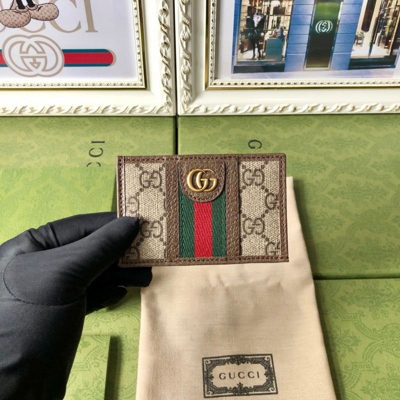 GUI - Luxurious Totes - 188