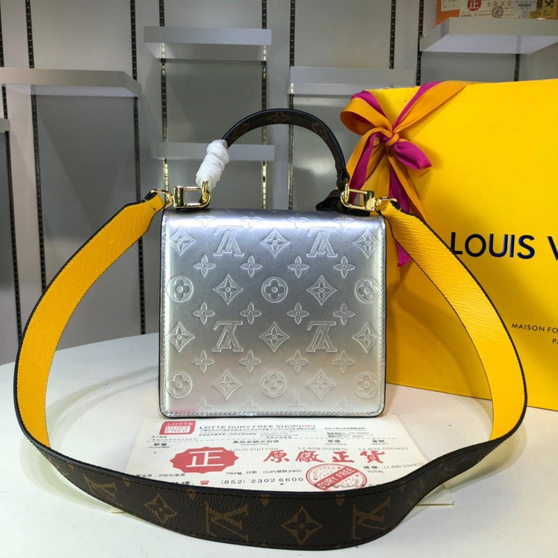LOV - Luxurious Totes - 2740