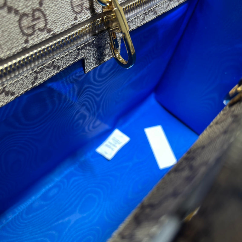 GUI - Luxurious Totes - 227