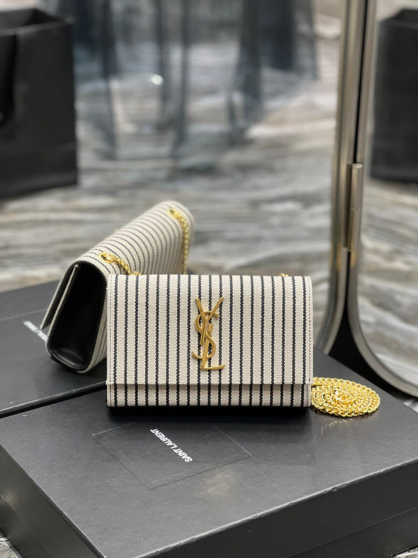 Luxurious Totes - Latest - 8115
