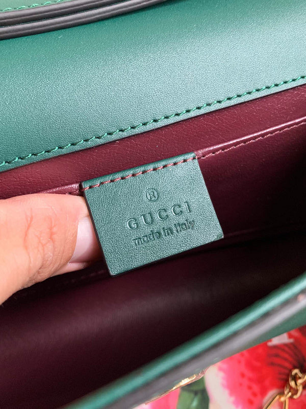 Luxurious Totes - Latest - 10074