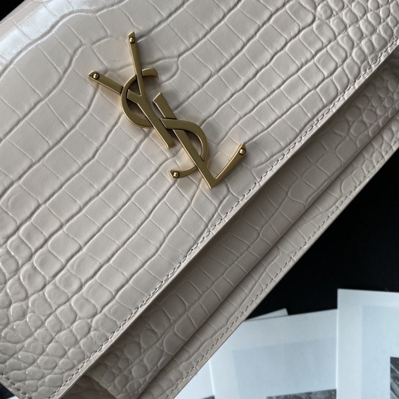 Luxurious Totes - Latest - 8713