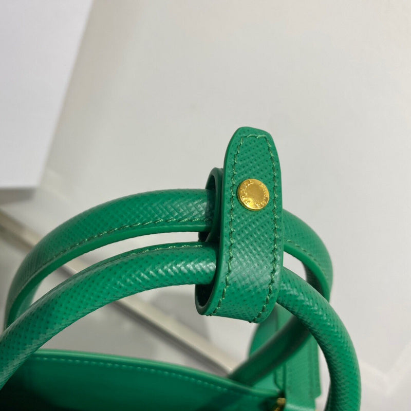 Luxurious Totes - Latest - 4610