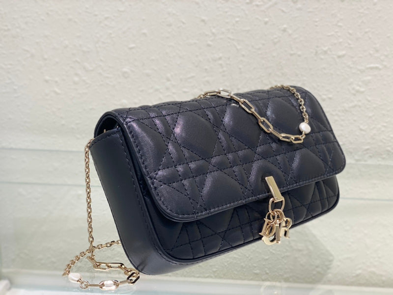 Luxurious Totes - Latest - 6195