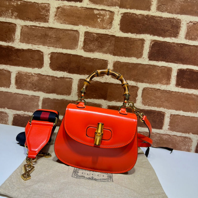 GUI - Luxurious Totes - 079