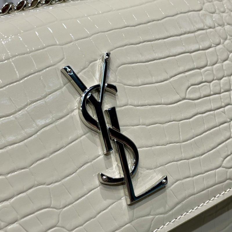 Luxurious Totes - Latest - 8962