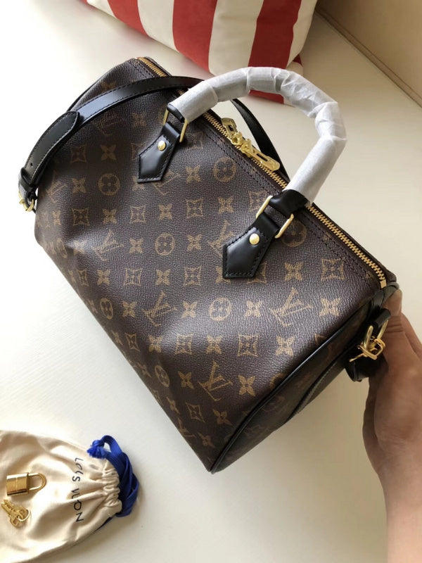 Luxurious Totes - Latest - 9693