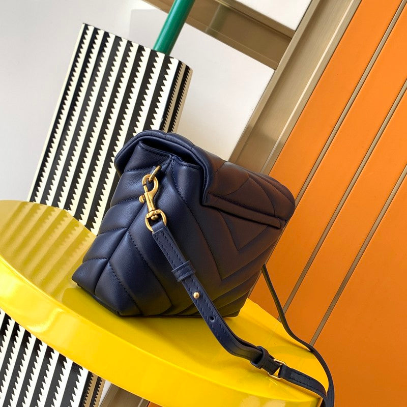 Luxurious Totes - Latest - 8001