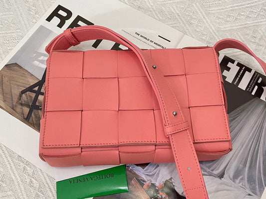 Luxurious-Totes - BV Bags - 2384