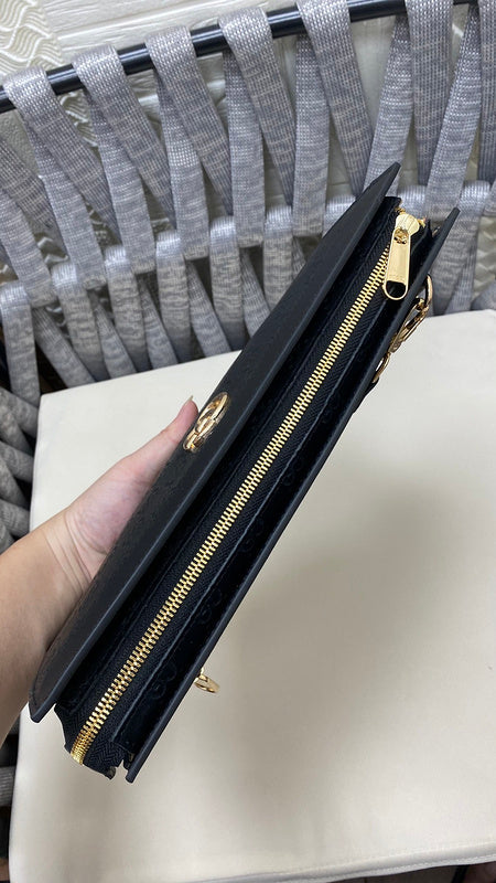 GUI - Luxurious Totes - 1096