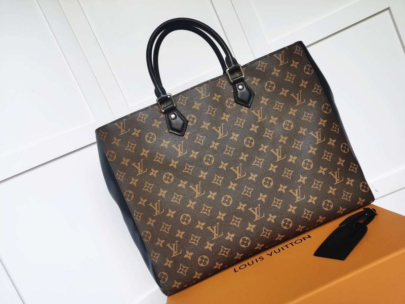LOV - Luxurious Totes - 2613