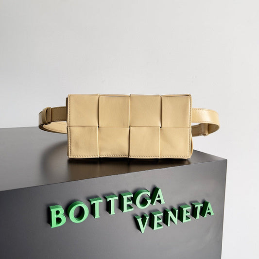 Luxurious-Totes - BV Bags - 2013