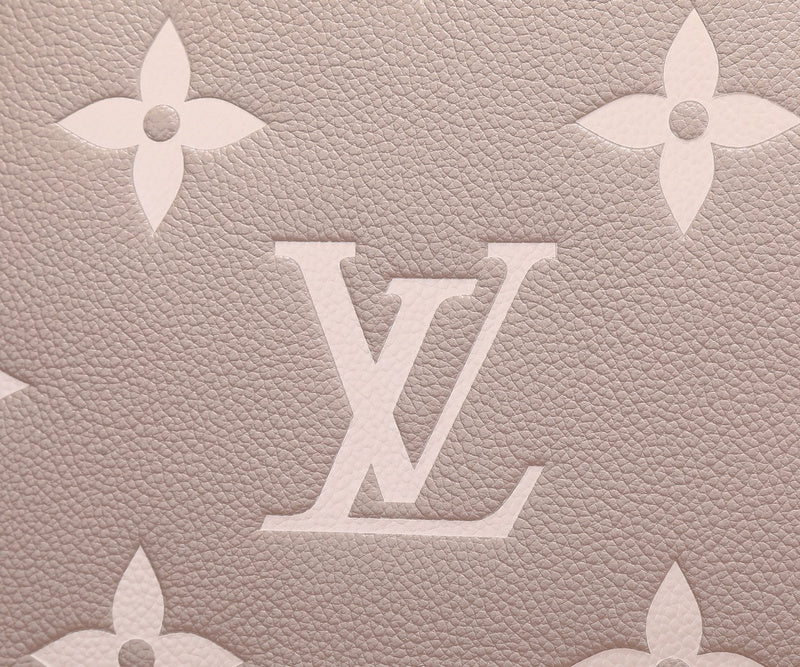 LOV - Luxurious Totes - 1657