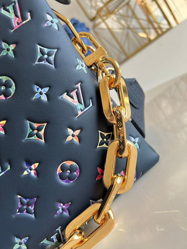 LOV - Luxurious Totes - 1111
