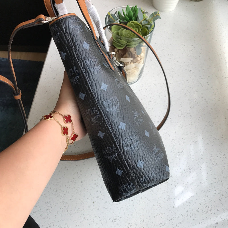 Luxurious Totes - Latest - 7872