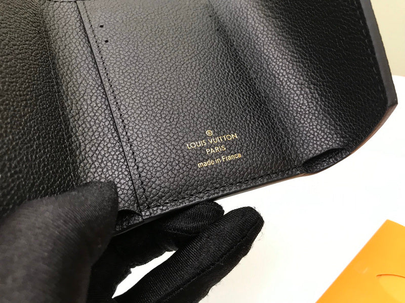 Luxurious Totes - Latest - 667
