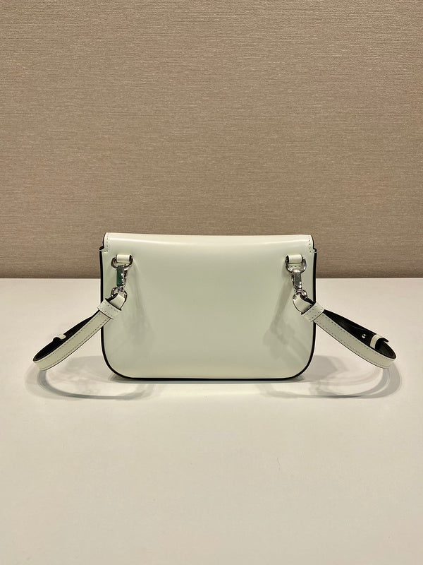 PDA - Luxurious Totes - 040
