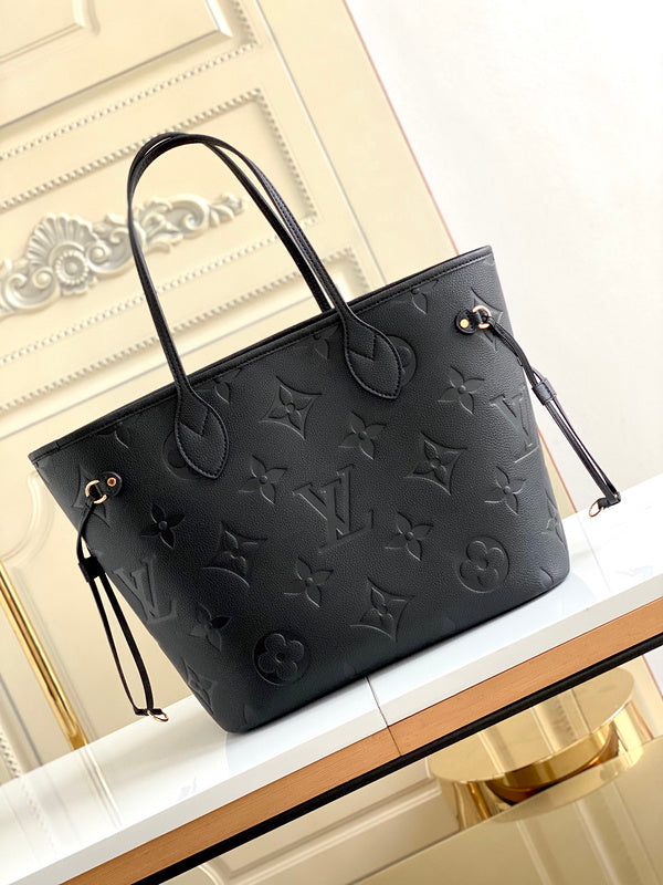 LOV - Luxurious Totes - 1673