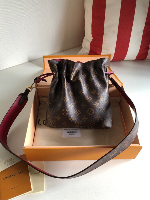 Luxurious Totes - Latest - 9753