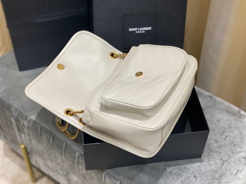 Luxurious Totes - Latest - 8282