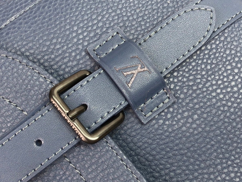 LOV - Luxurious Totes - 2339