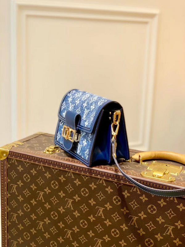 LOV - Luxurious Totes - 1651