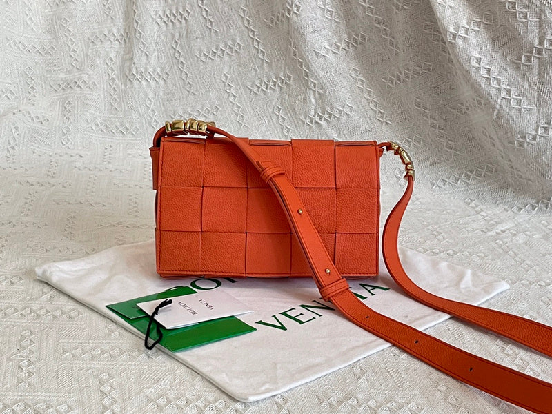 Luxurious-Totes - BV Bags - 2895
