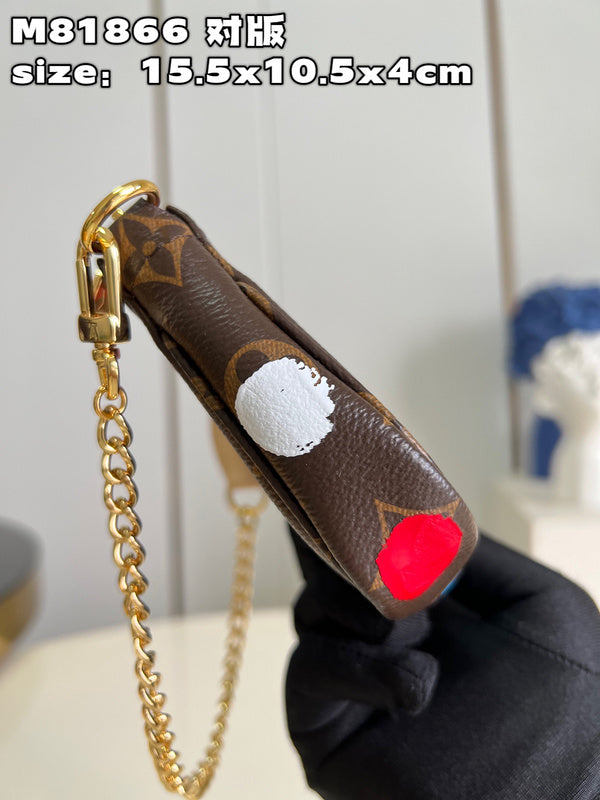 LOV - Luxurious Totes - 561