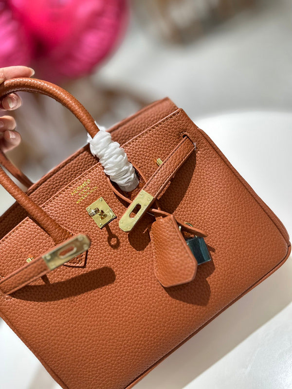 Luxurious Totes - HMS3 Bags - 005