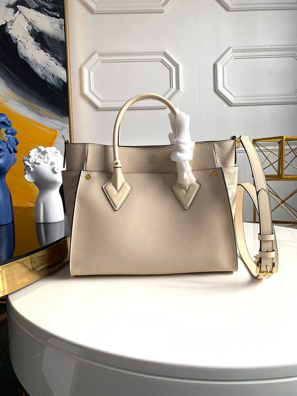 LOV - Luxurious Totes - 2516