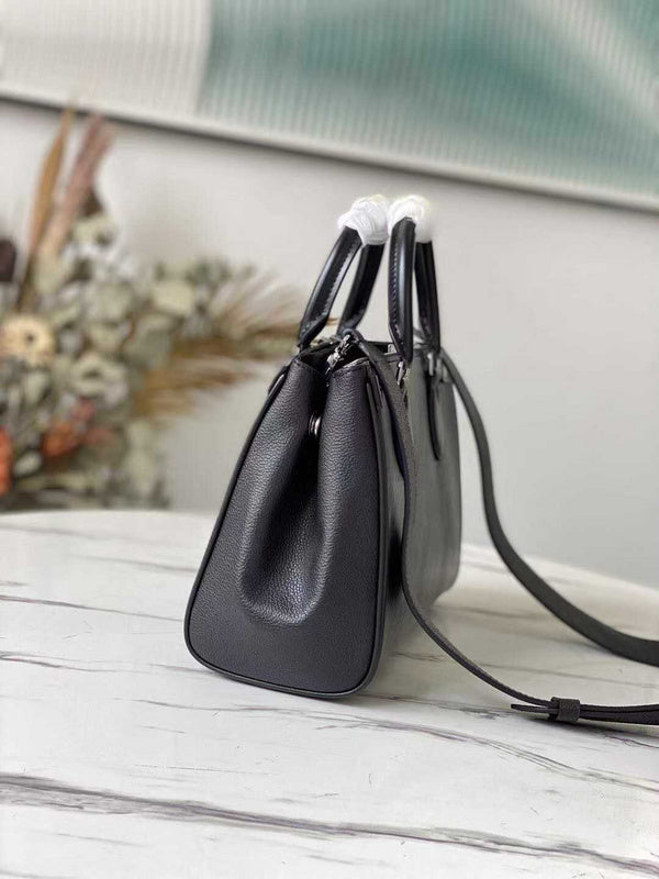 LOV - Luxurious Totes - 2388