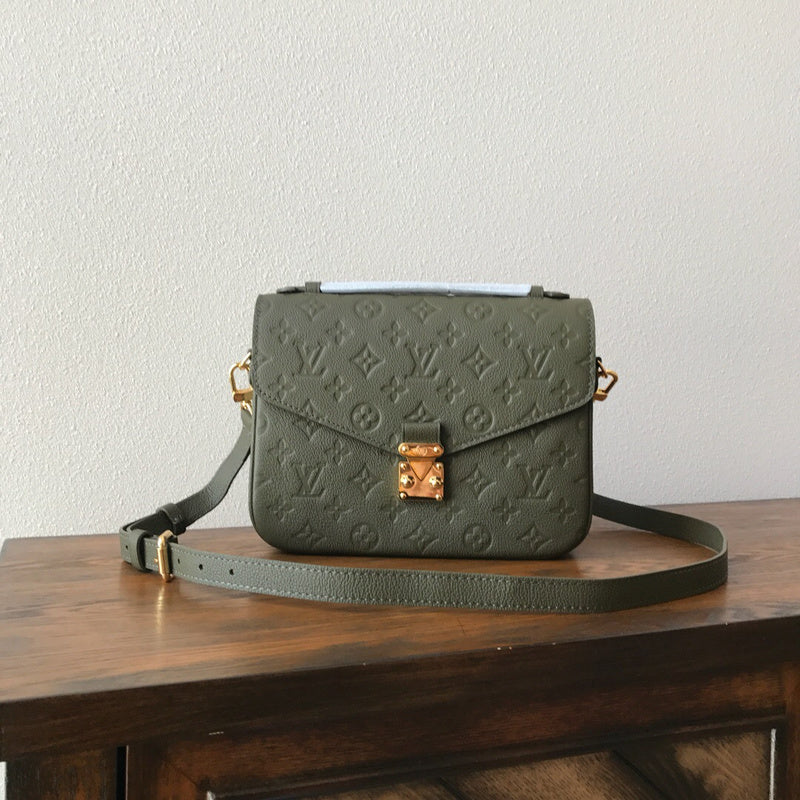 Luxurious Totes - Latest - 2278