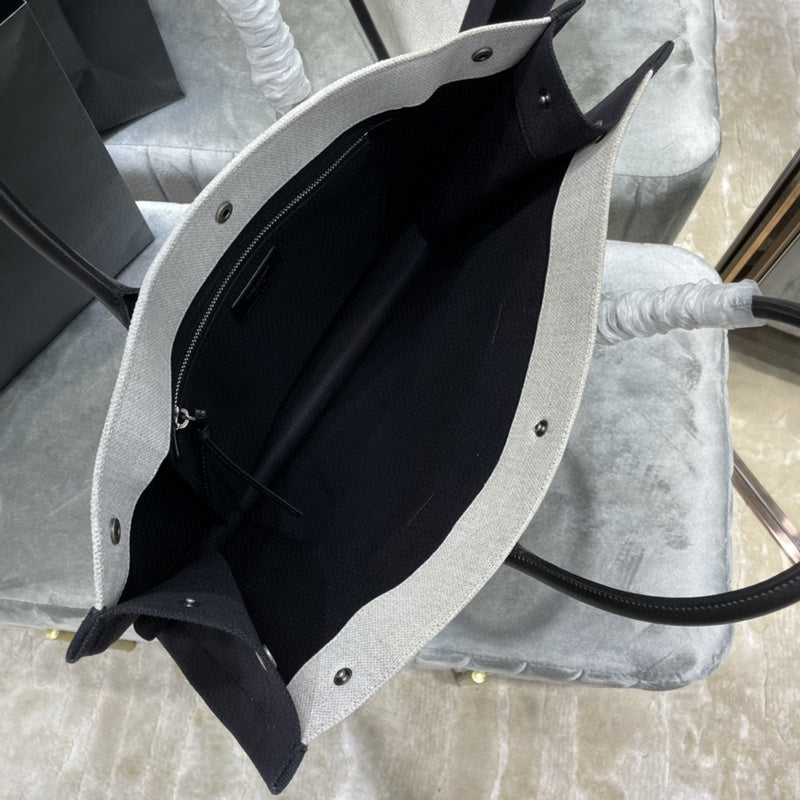 Luxurious Totes - Latest - 8761