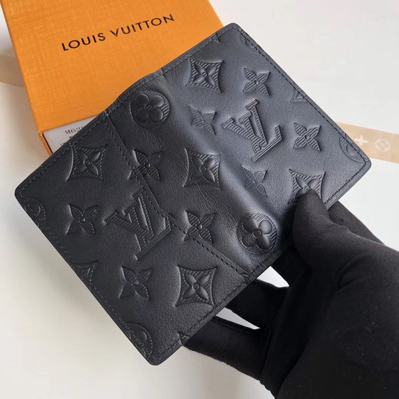 LOV - Luxurious Totes - 2544