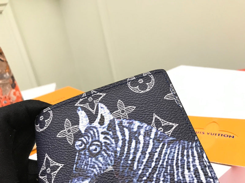 Luxurious Totes - Latest - 700