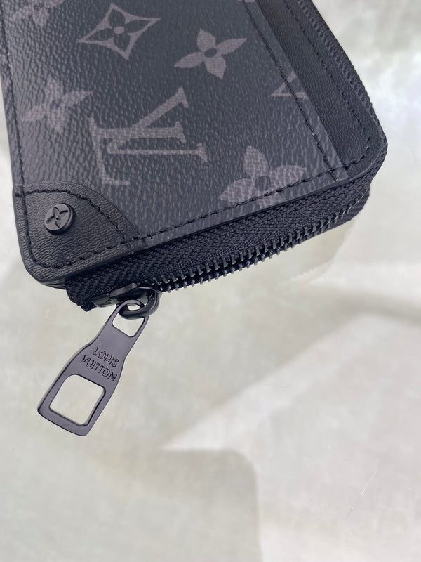 LOV - Luxurious Totes - 2211