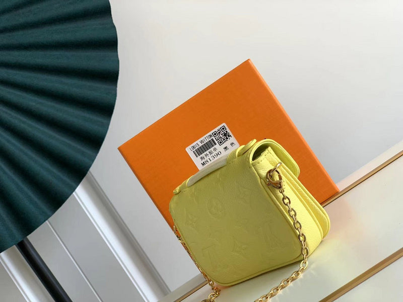 LOV - Luxurious Totes - 1626