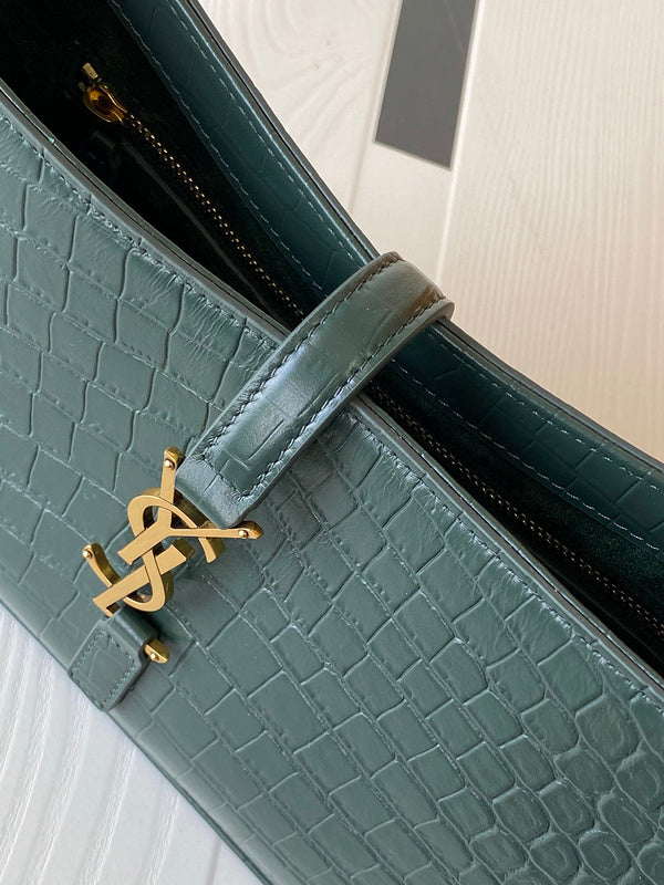 Luxurious Totes - Latest - 8581