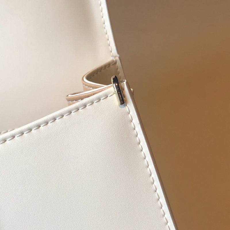 Luxurious Totes - Latest - 6062